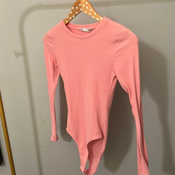 Zara Pink Bodysuit - Picture 1 of 3